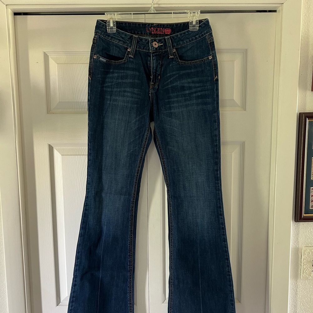 Cinch Lynden Bell Bottom Jean - Distressed Wash